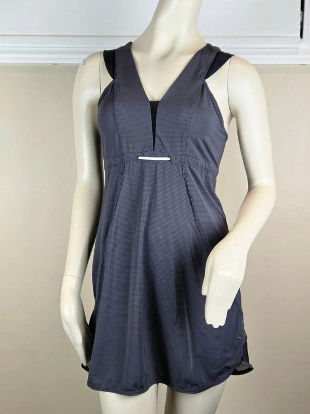 Size 4 Rare Vintage Wet Dry Warm Toggle Athletic Dress Charcoal Stripe Y2K